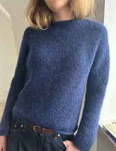 Indlæs billede til gallerivisning Plain Yoke Pullover