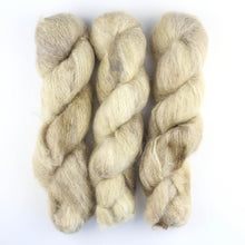 Indlæs billede til gallerivisning Cowgirlblues Fluffy Mohair Pata Pata