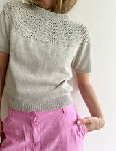 Indlæs billede til gallerivisning Opskrift på Peacock Shirt fra Le Knit