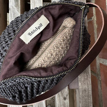 Indlæs billede til gallerivisning PetiteKnit For t/taske m/rund bund 58 cm brun