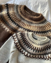 Indlæs billede til gallerivisning Opskrift på Celeste Sweater Man fra PetiteKnit