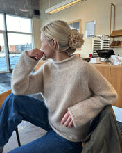 Indlæs billede til gallerivisning Opskrift på Cloud Sweater fra PetiteKnit