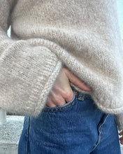Indlæs billede til gallerivisning Opskrift på Cloud Sweater fra PetiteKnit