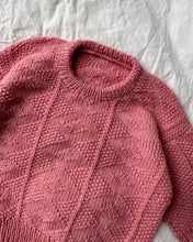 Indlæs billede til gallerivisning Opskrift på Esther Sweater Baby fra PetiteKnit