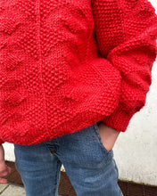 Indlæs billede til gallerivisning Opskrift på Esther Sweater Junior fra PetiteKnit