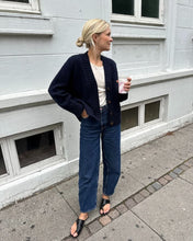 Indlæs billede til gallerivisning Opskrift på Eva Cardigan fra PetiteKnit