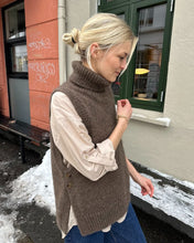 Indlæs billede til gallerivisning Opskrift på Lulu Slipover Chunky Edition fra PetiteKnit