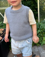 Indlæs billede til gallerivisning Opskrift på Novice Slipover Junior