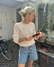 Indlæs billede til gallerivisning Opskrift på Sevilla Blouse fra PetiteKnit