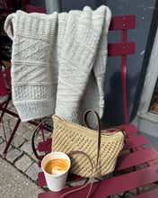 Indlæs billede til gallerivisning Opskrift på Storm Sweater fra PetiteKnit