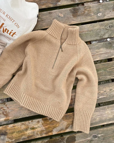 Opskrift på Zipper Sweater fra PetiteKnit