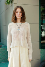 Indlæs billede til gallerivisning 2404-04 Mathea Sweater fra Sandnes Garn