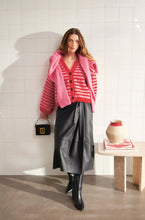 Indlæs billede til gallerivisning Sandnes Garn 2403-05 Hilton Cardigan