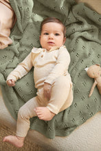 Indlæs billede til gallerivisning 2406-05 Kløvertæppe fra Sandnes Garn