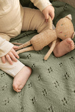 Indlæs billede til gallerivisning 2406-05 Kløvertæppe fra Sandnes Garn