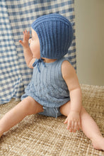 Indlæs billede til gallerivisning 2407-5 Lilja Singlet Baby, Linus Diaper Pants og Linus Bonnet fra Sandnes Garn