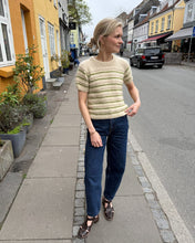 Indlæs billede til gallerivisning Ida Tee