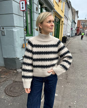 Indlæs billede til gallerivisning Key Sweater