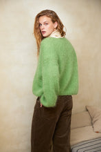 Indlæs billede til gallerivisning Sandnes Garn 2402-03 Facile Sweater