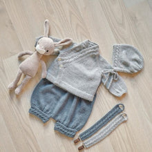 Indlæs billede til gallerivisning Festfin baby af Marthe Helgetun