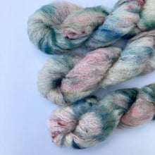 Indlæs billede til gallerivisning Cowgirlblues Fluffy Mohair Isn't it Ironic