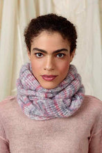 Indlæs billede til gallerivisning Lang Yarns Punto 32 Tørklæder