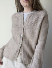 Indlæs billede til gallerivisning Opskrift på Peacock Cardigan fra Le Knit