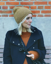 Indlæs billede til gallerivisning Opskrift på Baggy Hue fra PetiteKnit