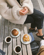 Indlæs billede til gallerivisning Opskrift på Ballonjakken fra PetiteKnit