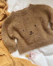 Indlæs billede til gallerivisning Opskrift på Bamsesweater fra PetiteKnit