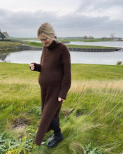 Indlæs billede til gallerivisning Opskrift på Chestnut Dress fra PetiteKnit