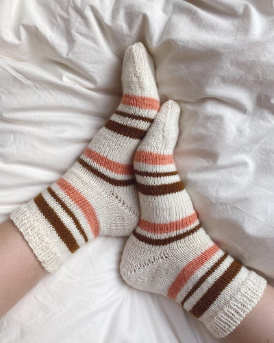 Opskrift på Everyday Socks fra PetiteKnit