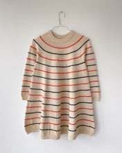 Indlæs billede til gallerivisning Opskrift på Festival Kjole Junior fra PetiteKnit