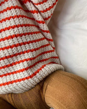 Indlæs billede til gallerivisning Opskrift på Friday Sweater Baby fra PetiteKnit