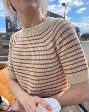 Indlæs billede til gallerivisning Opskrift på Friday Tee fra PetiteKnit