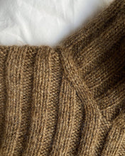 Indlæs billede til gallerivisning Opskrift på Hazel Neck fra PetiteKnit