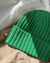 Indlæs billede til gallerivisning Opskrift på Hipsterhuen fra PetiteKnit