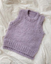 Indlæs billede til gallerivisning Opskrift på Holiday Slipover Junior fra PetiteKnit