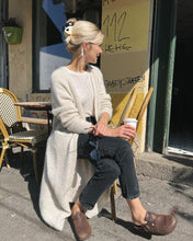 Indlæs billede til gallerivisning Opskrift på Ingen Dikkedarer Cardigan fra PetiteKnit