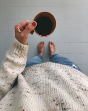 Indlæs billede til gallerivisning Opskrift på Ingen Dikkedarer Sweater fra PetiteKnit