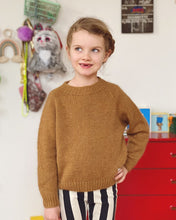 Indlæs billede til gallerivisning Opskrift på Ingen Dikkedarer Sweater Junior fra PetiteKnit