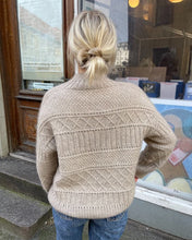 Indlæs billede til gallerivisning Opskrift på Ingrid Sweater fra PetiteKnit