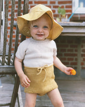 Indlæs billede til gallerivisning Opskrift på Maries Romper fra PetiteKnit