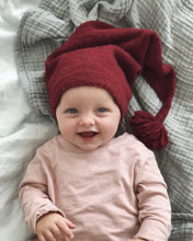 Indlæs billede til gallerivisning Opskrift på Nissehue fra PetiteKnit