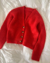 Indlæs billede til gallerivisning Opskrift på Agnete Cardigan fra PetiteKnit
