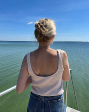 Indlæs billede til gallerivisning Opskrift på June Top fra PetiteKnit