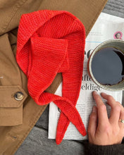 Indlæs billede til gallerivisning Opskrift på Sophie Scarf fra PetiteKnit