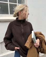 Indlæs billede til gallerivisning Opskrift på Zipper Sweater Light fra PetiteKnit