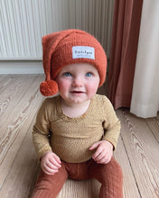 Indlæs billede til gallerivisning Opskrift på Oslohuen Christmas Edition fra PetiteKnit