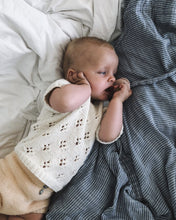 Indlæs billede til gallerivisning Opskrift på Rigmors Sommerbluse fra PetiteKnit